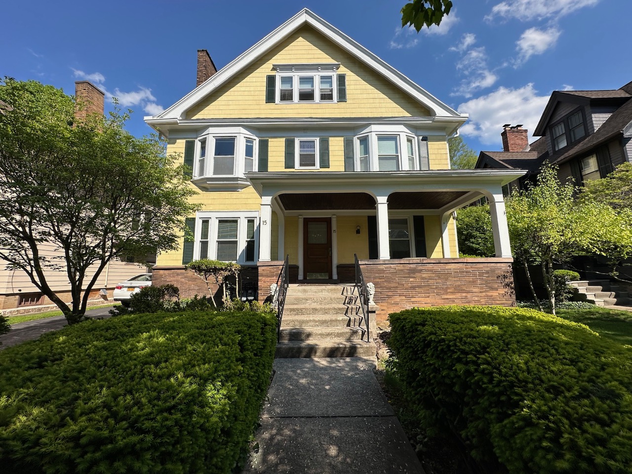 Property main image